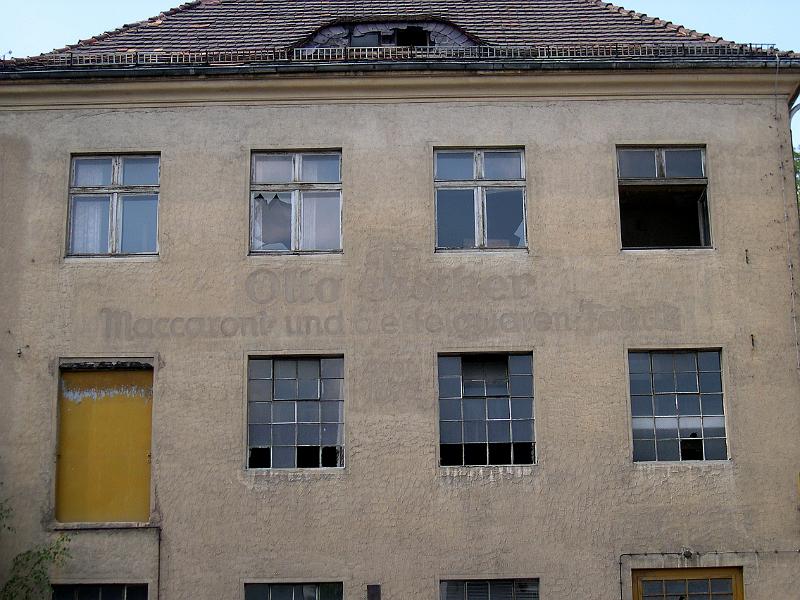 Dohna, August-Bebel-Str., 7.8.2004 (1).JPG - Otto Fischer, Maccaroni- und Eierteigwaren-Fabrik